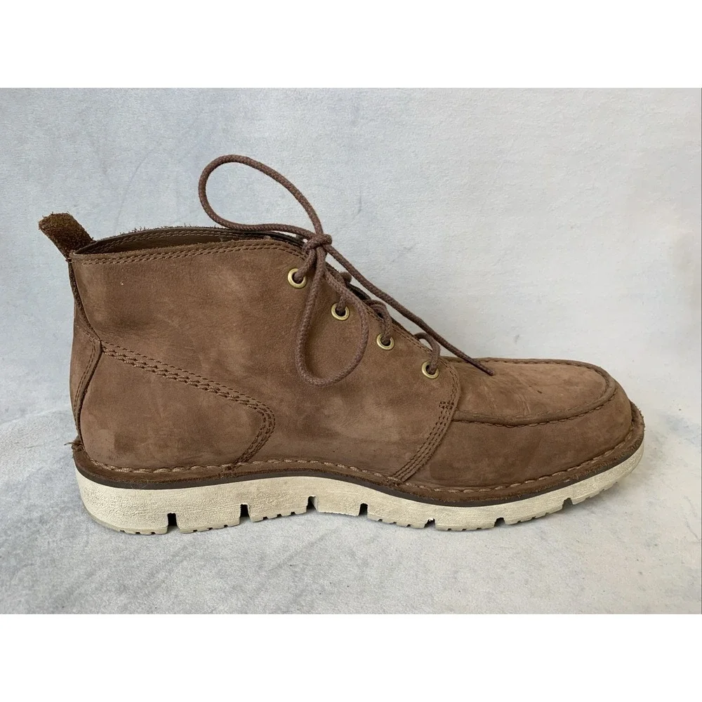 Timberland Chukka Boots Men's Size 11 Premium Suede‎ Shoes With Sensorflex